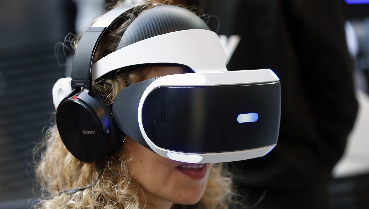 Venda de fone de ouvido PlayStation VR, superou as expectativas da Sony