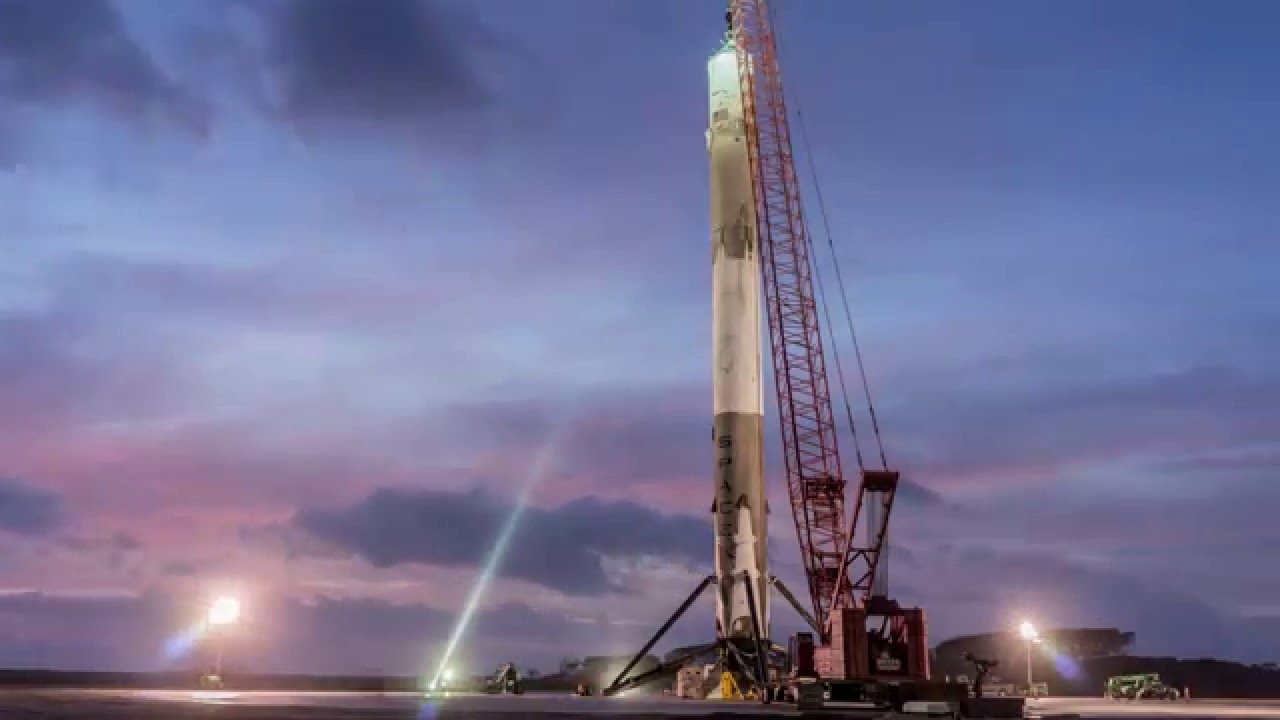 WSJ: In den Raketen Falcon 9 Umstandes