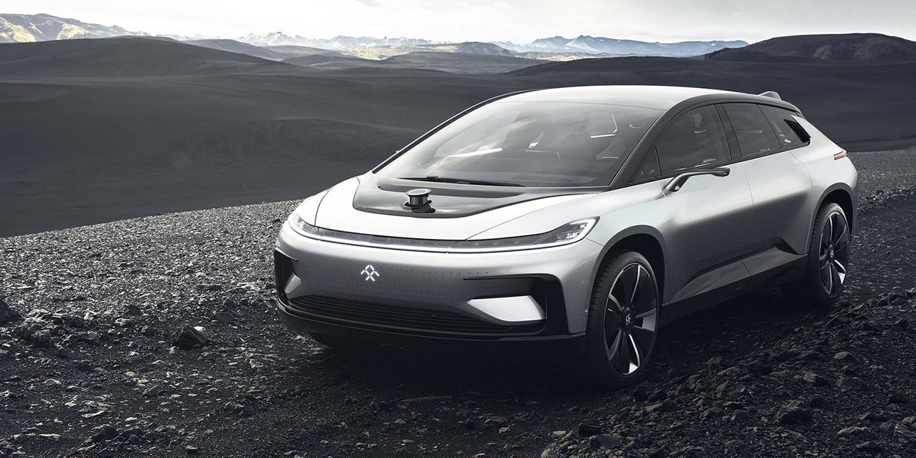 Elektrikli Faraday Future tahmini ile rekabet Tesla yarışı Pikes Peak