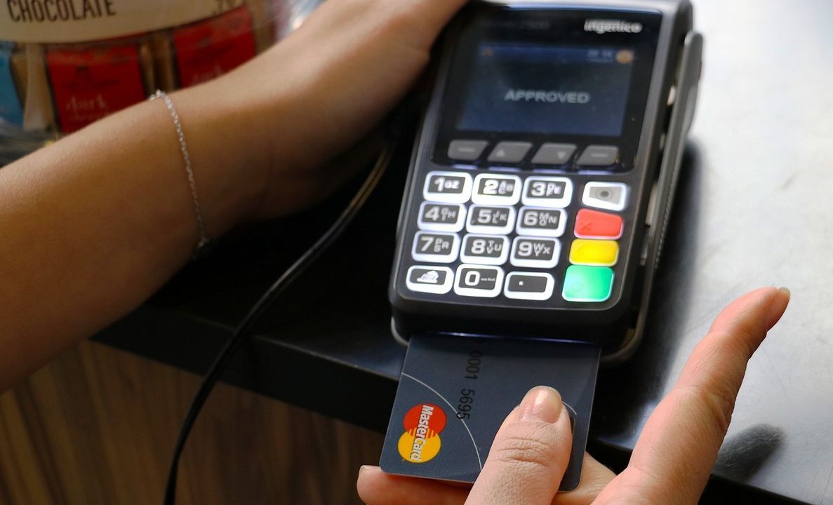 L'azienda Master Card ha rilasciato un test di partito schede biometriche