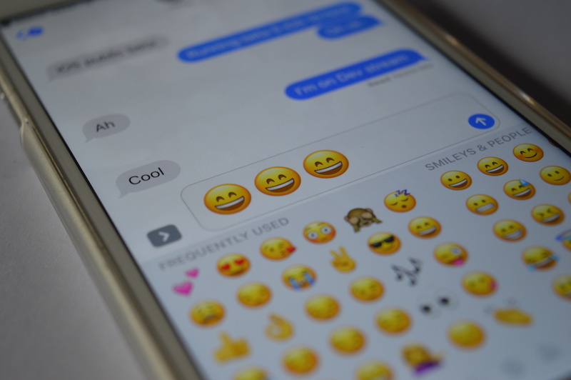 Sorunu hızlı arama servisi, çözmek için başarısız ile emoji