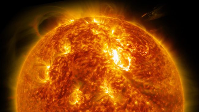 Missão para o sol que nos protege contra as tempestades solares e ajuda na exploração do espaço