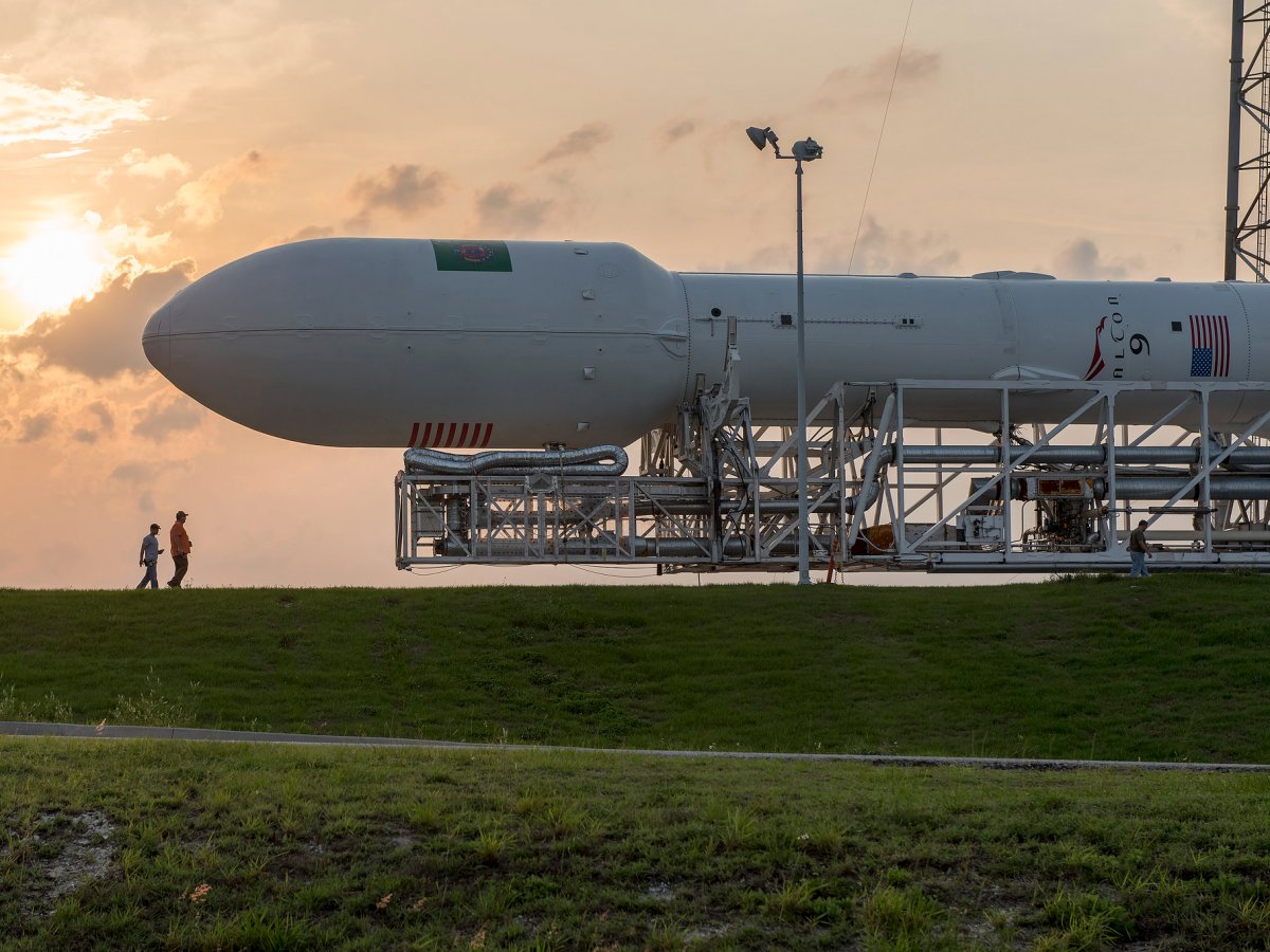 Elonスクまた無限の再使用型宇宙ロケット