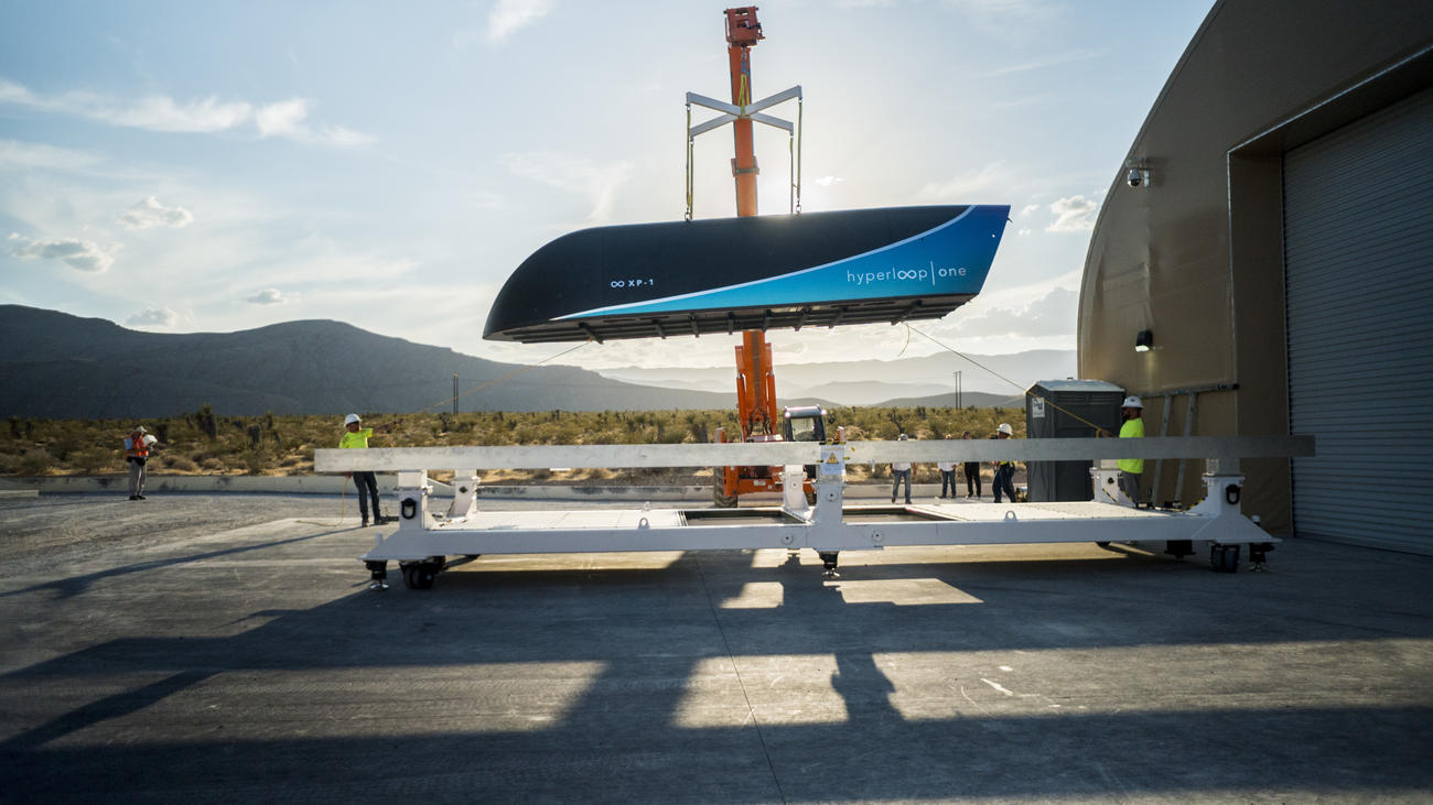 Hyperloop One ha condotto ad alta velocità di prova del sistema di trasporto del futuro