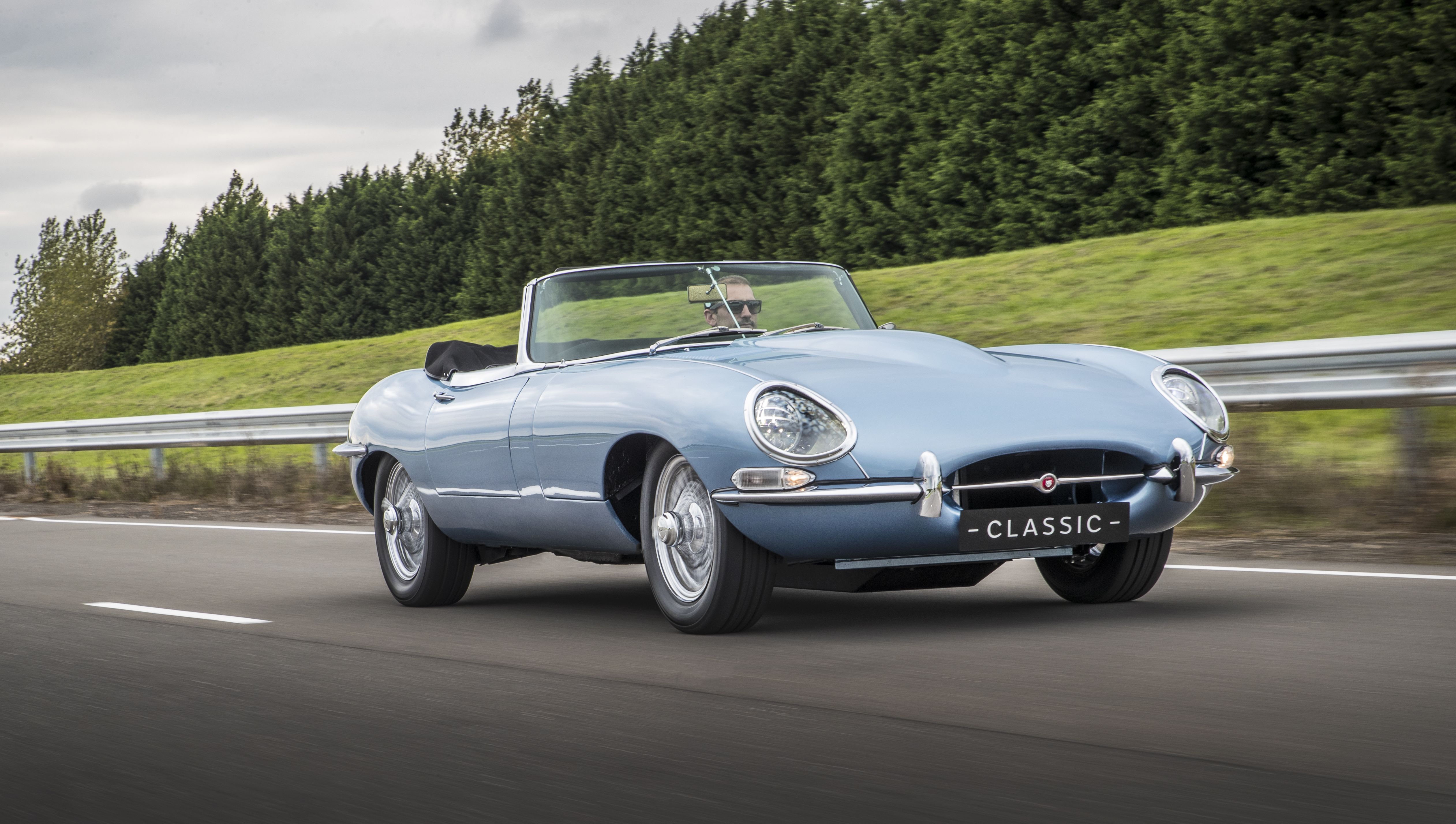 Jaguar ha creato un grazioso elettrica sulla base di classici