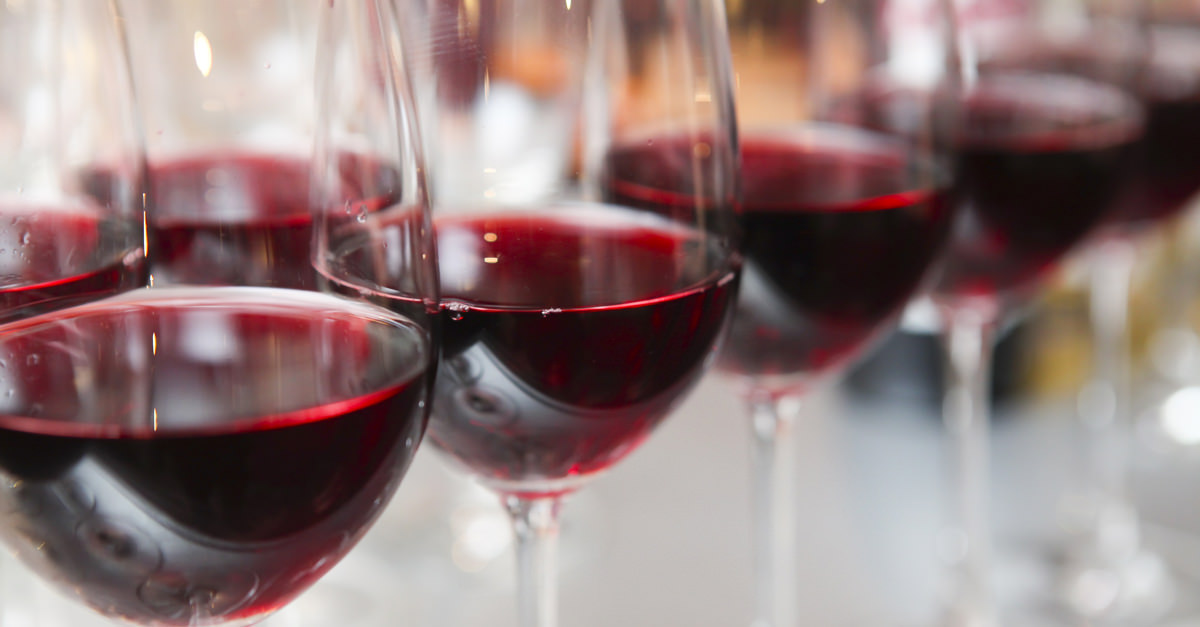 Whether red wine rejuvenates?