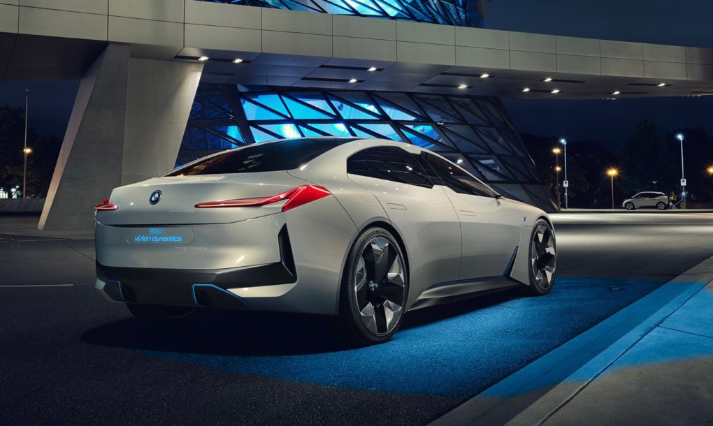 Solid Power e BMW creeranno batterie a stato solido di nuova generazione