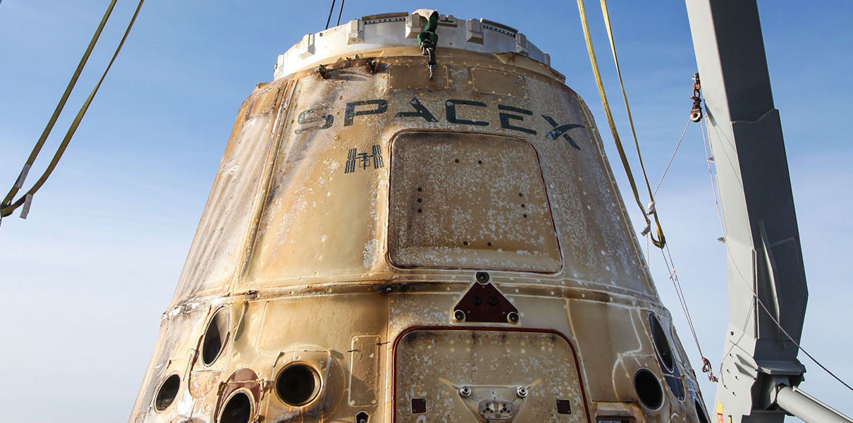 Plads lastbil Drage fra SpaceX for anden gang vendte tilbage fra rummet til Jorden