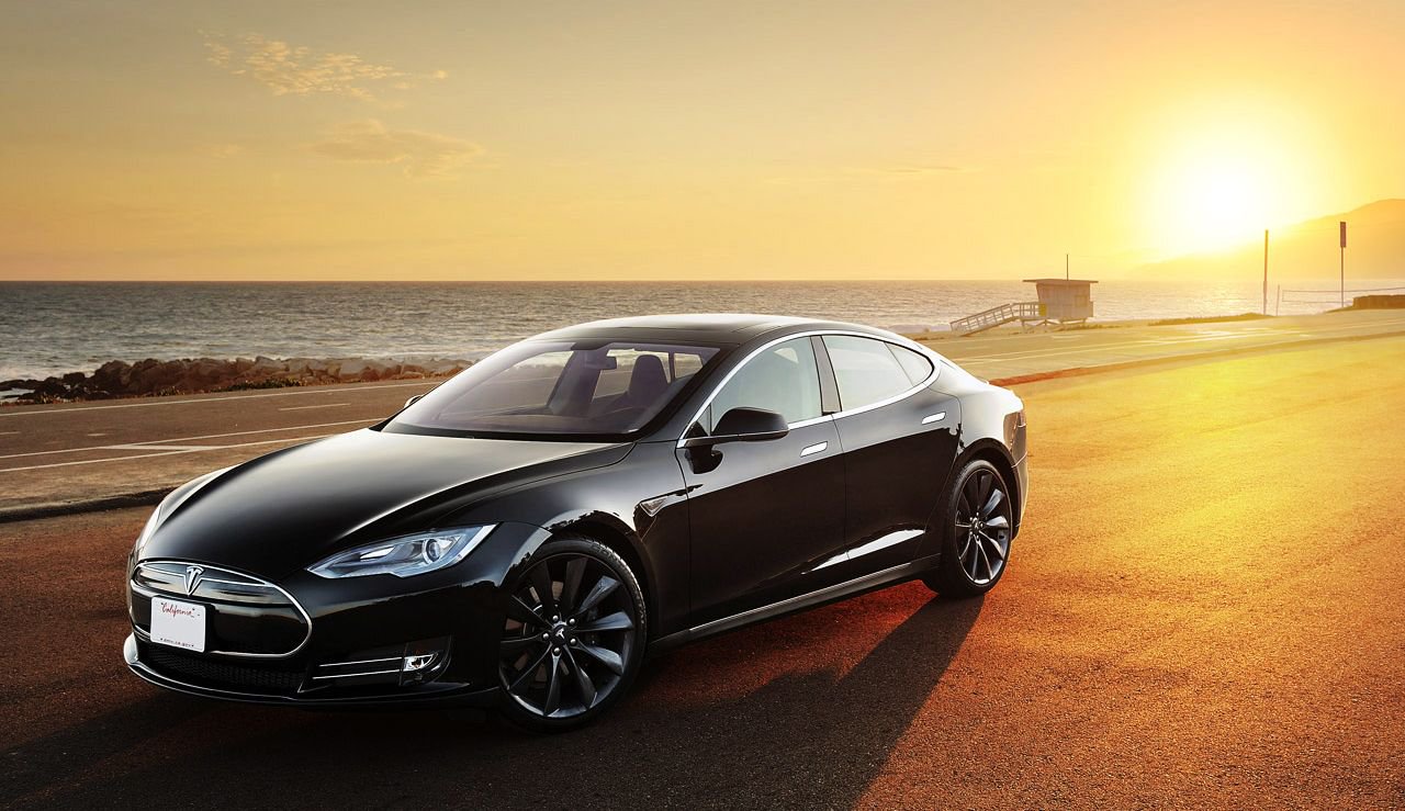Ylon Musk: Беспилотная Tesla lui-même passera à travers toute l'Amérique