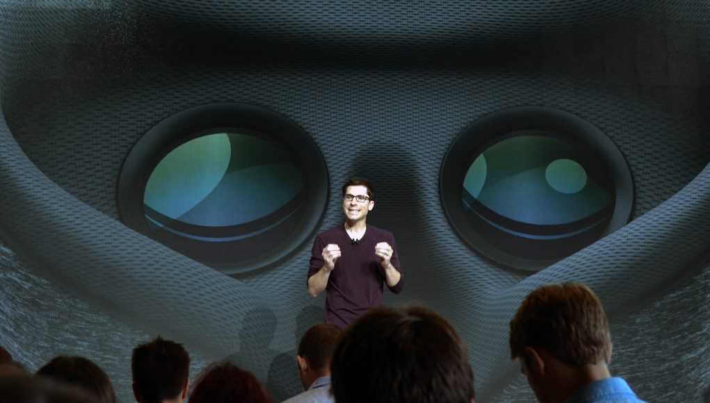 Google 계획을 소개하는 새로운 세대의 표시에 대한 VR 헤드셋