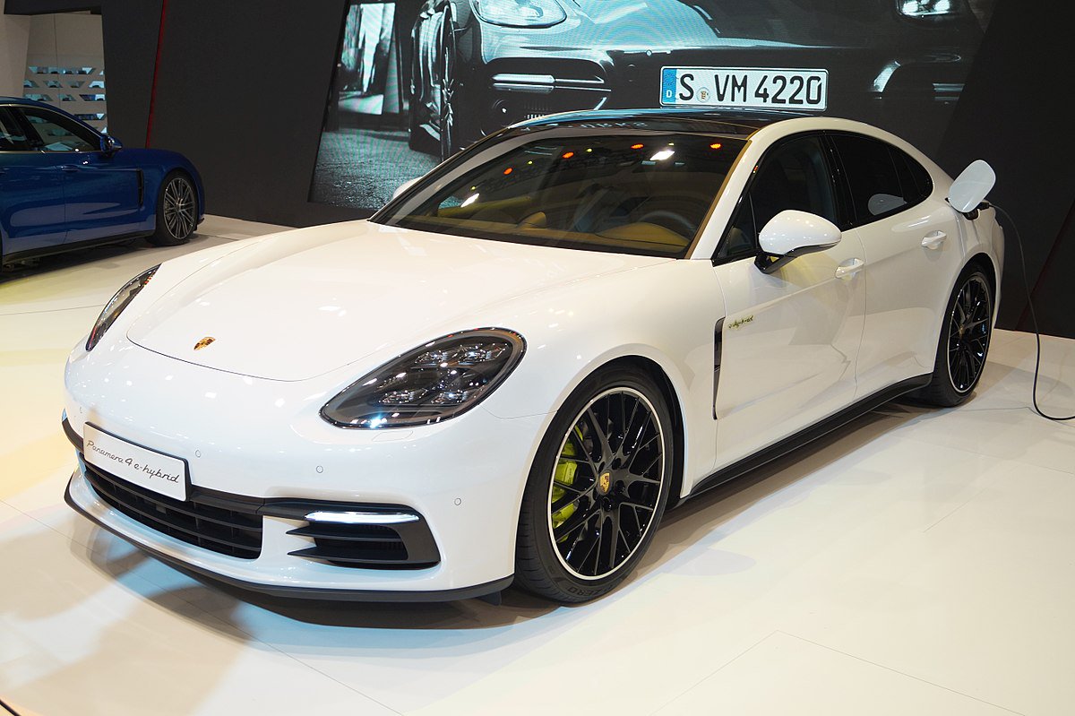 Trygghet Porsche Panamera kommer att vara utrustade med teknik blockchain