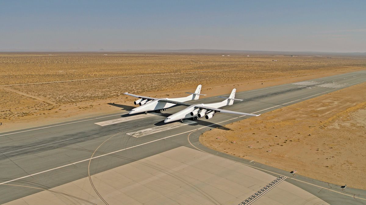 这个夏天可能第一次飞行的最大的飞机在世界