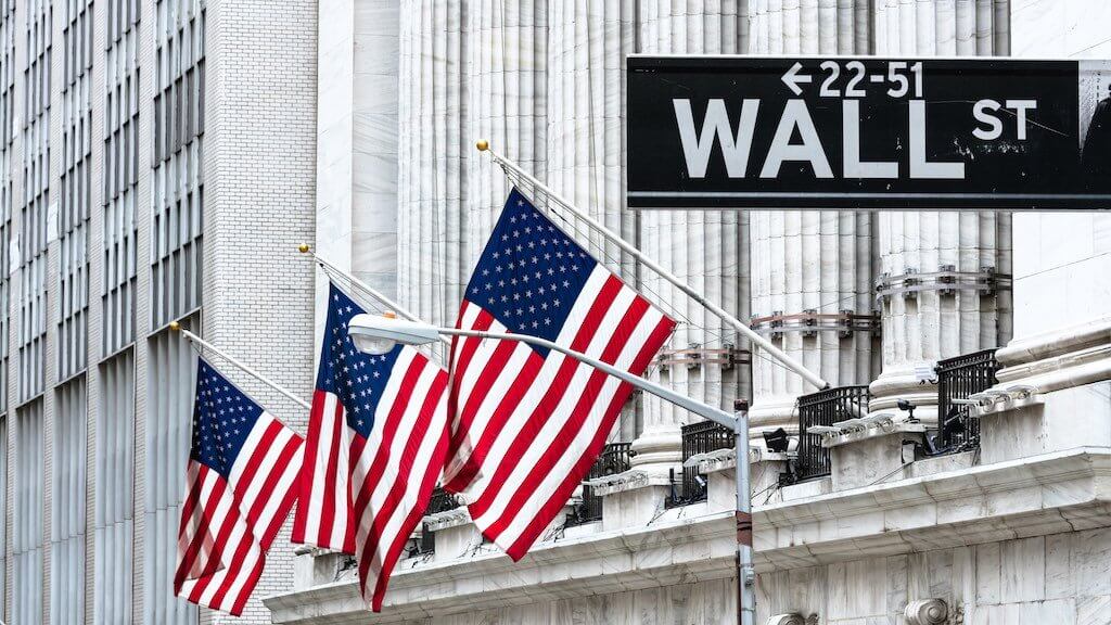 Un analyste de Wall Street, a expliqué pourquoi pas la peine d'acheter криптовалюту dès maintenant