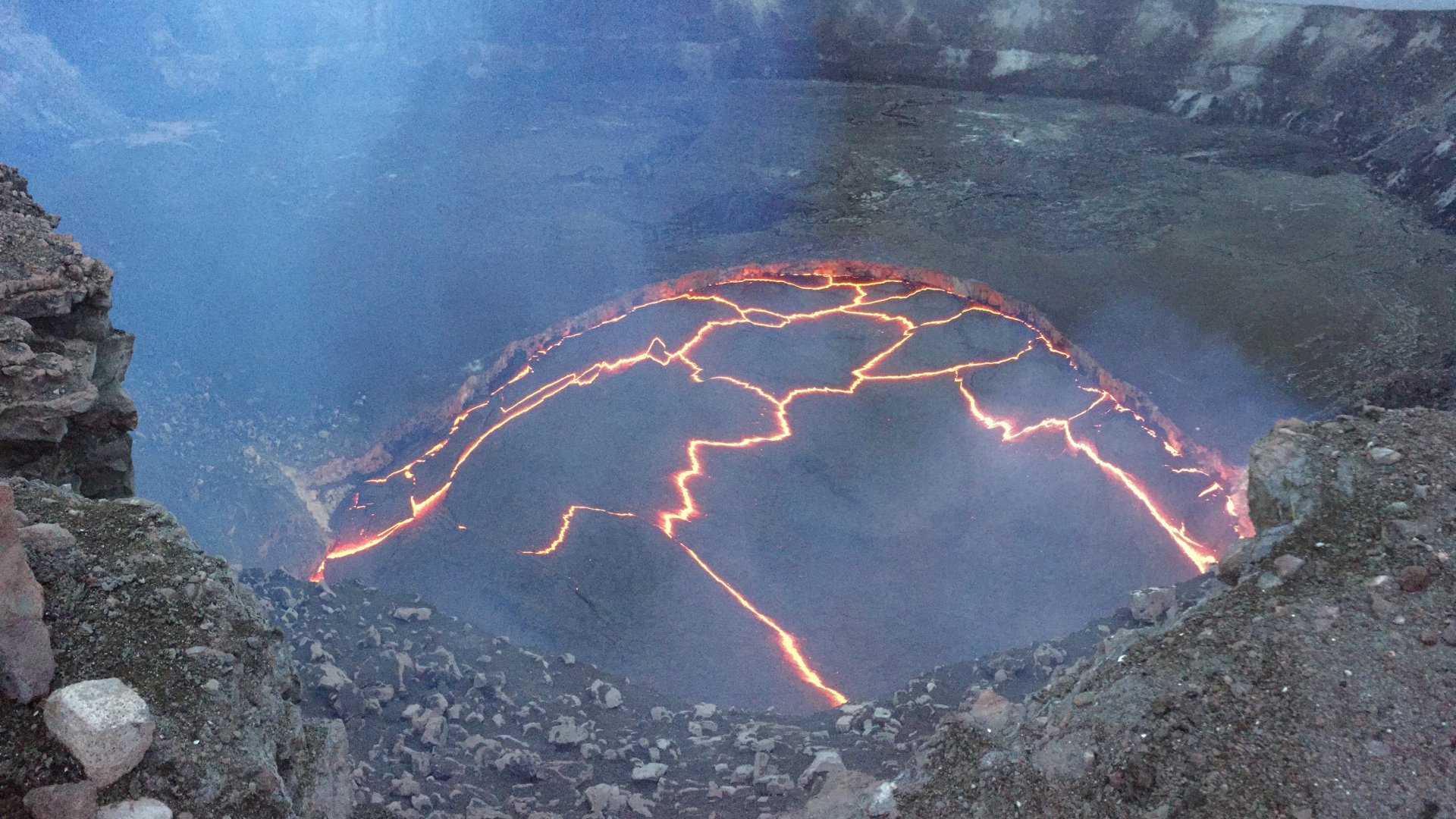 Når udbruddet af en vulkan på Hawaii? Hvad vil der ske med lava?