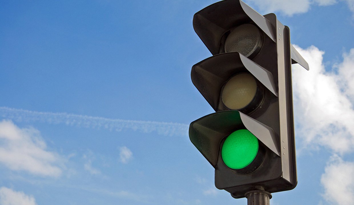 Det præsenterede system, som vil forhindre kryds fra trafiklys