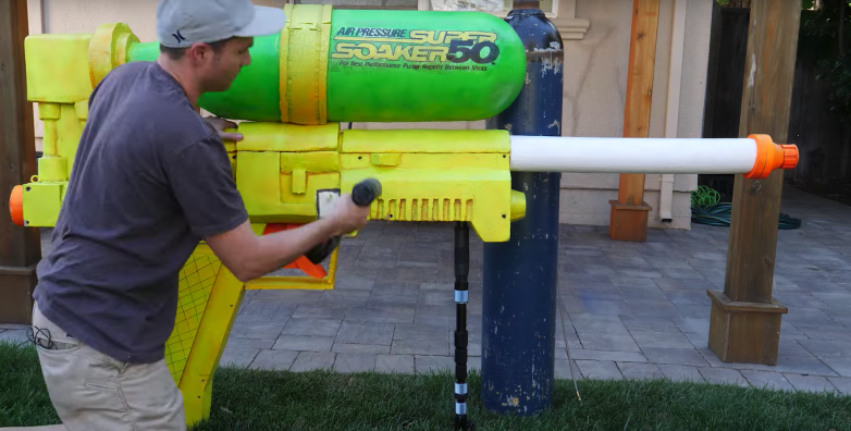 A former NASA engineer has built the world's largest water gun and got in the Guinness book of records