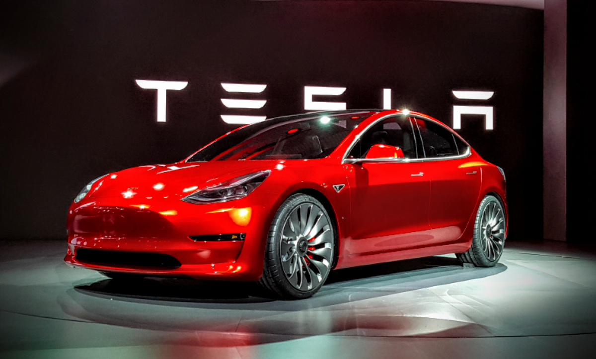 Tesla nådde et rekordhøyt nivå på produksjonen av Model 3