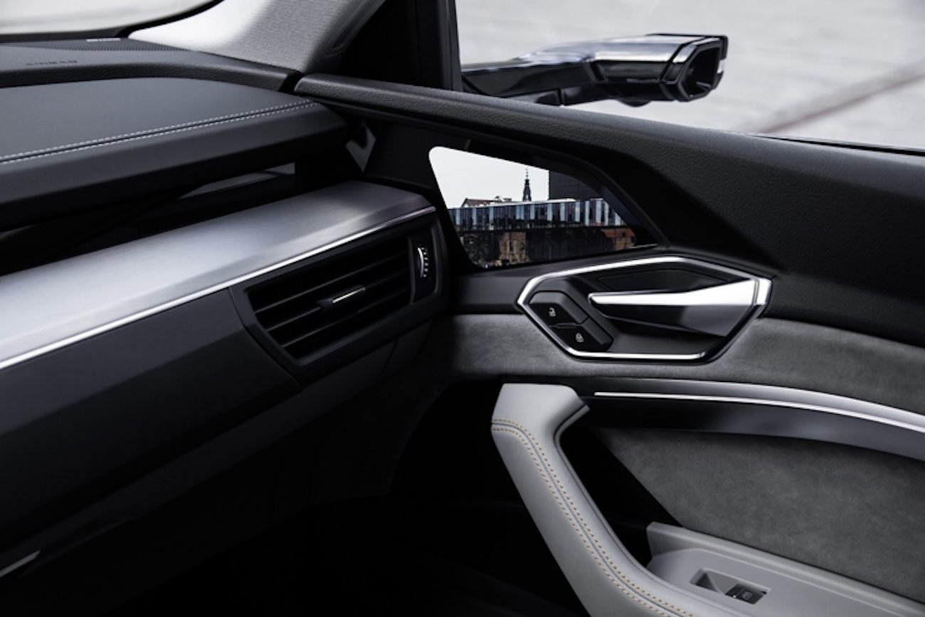 Audi has presented a car without mirrors. But with screens instead