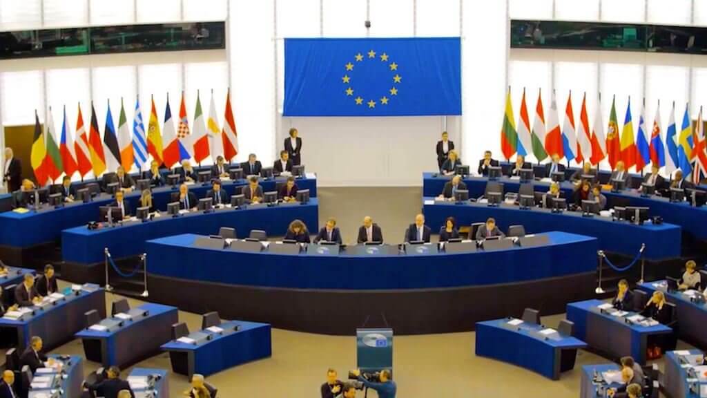 유럽 의회에서 권장하지 않을 금지하고를 무시하지 않 통화