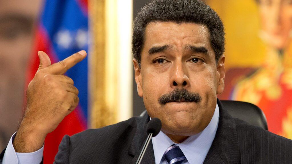 그것 때문에 수도:베네수엘라의 대통령은 의무 이행을 허용 암호화폐 El Petro