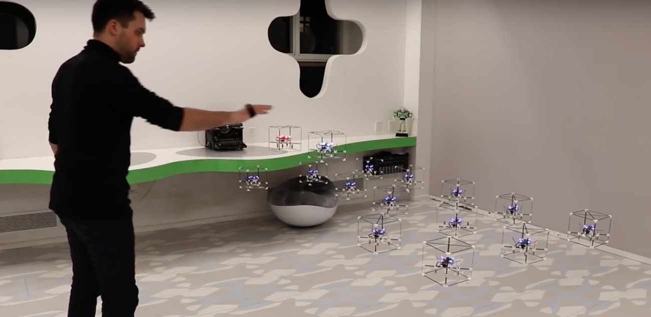 #Video | Erstellen «körperliche» 3D-Grafik mit interaktiven Drohnen