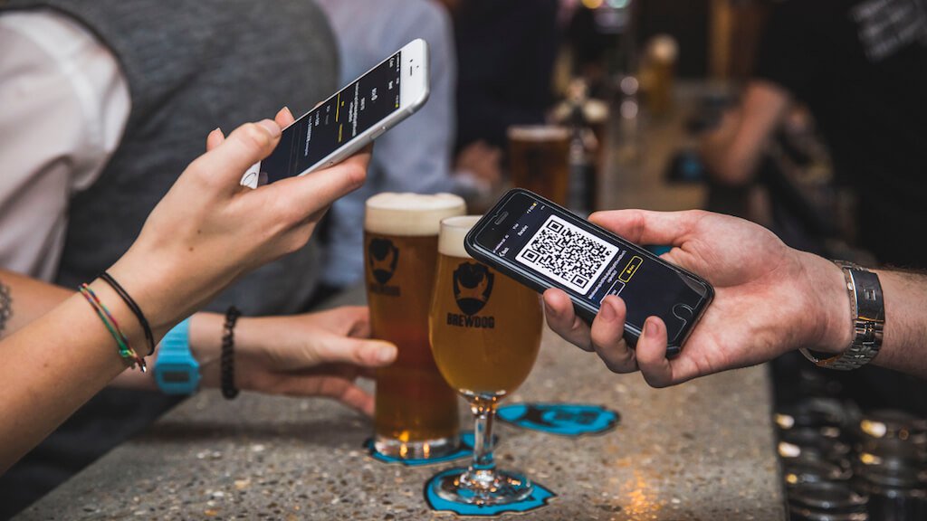 Piwo za bitcoins: bar BrewDog w Londynie демпингует płatności gotówką