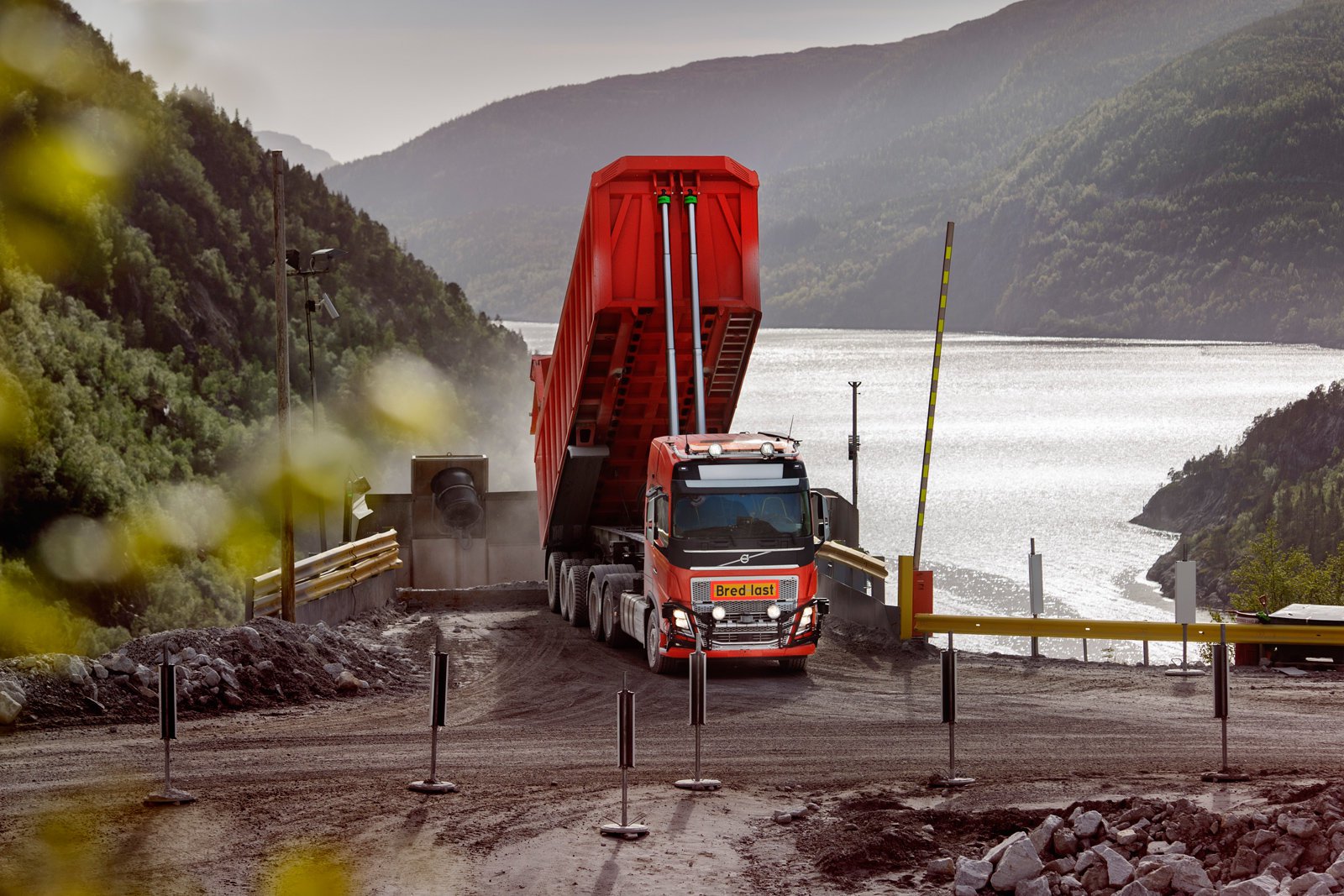 Volvo har funnet sin første klient for sine ubemannede lastebiler