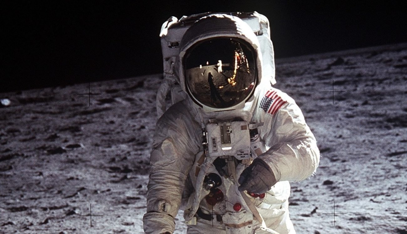 으로 낮은 중력의 달의 건강에 영향을 주는 우주 비행사가?
