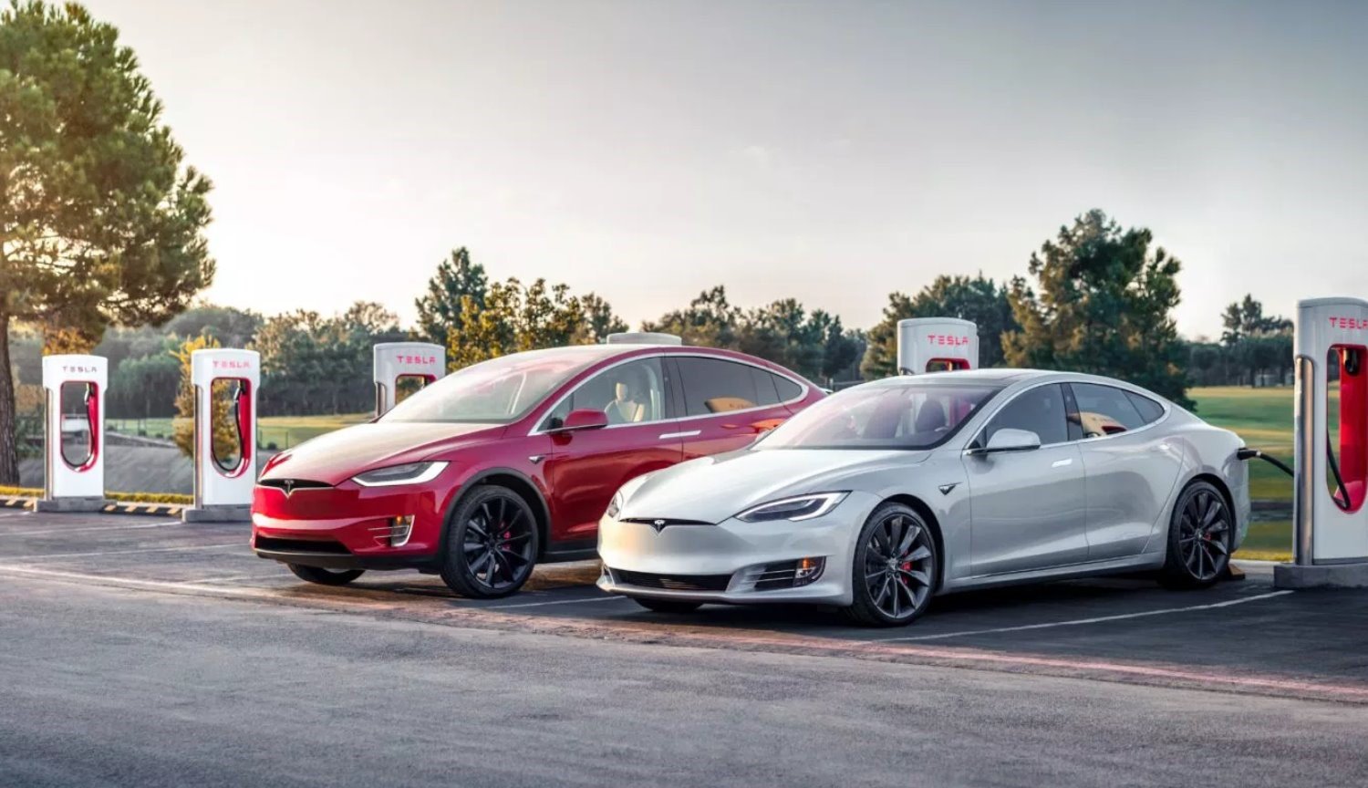 Cars Tesla Model S and Model X changed the name, specifications and prices
