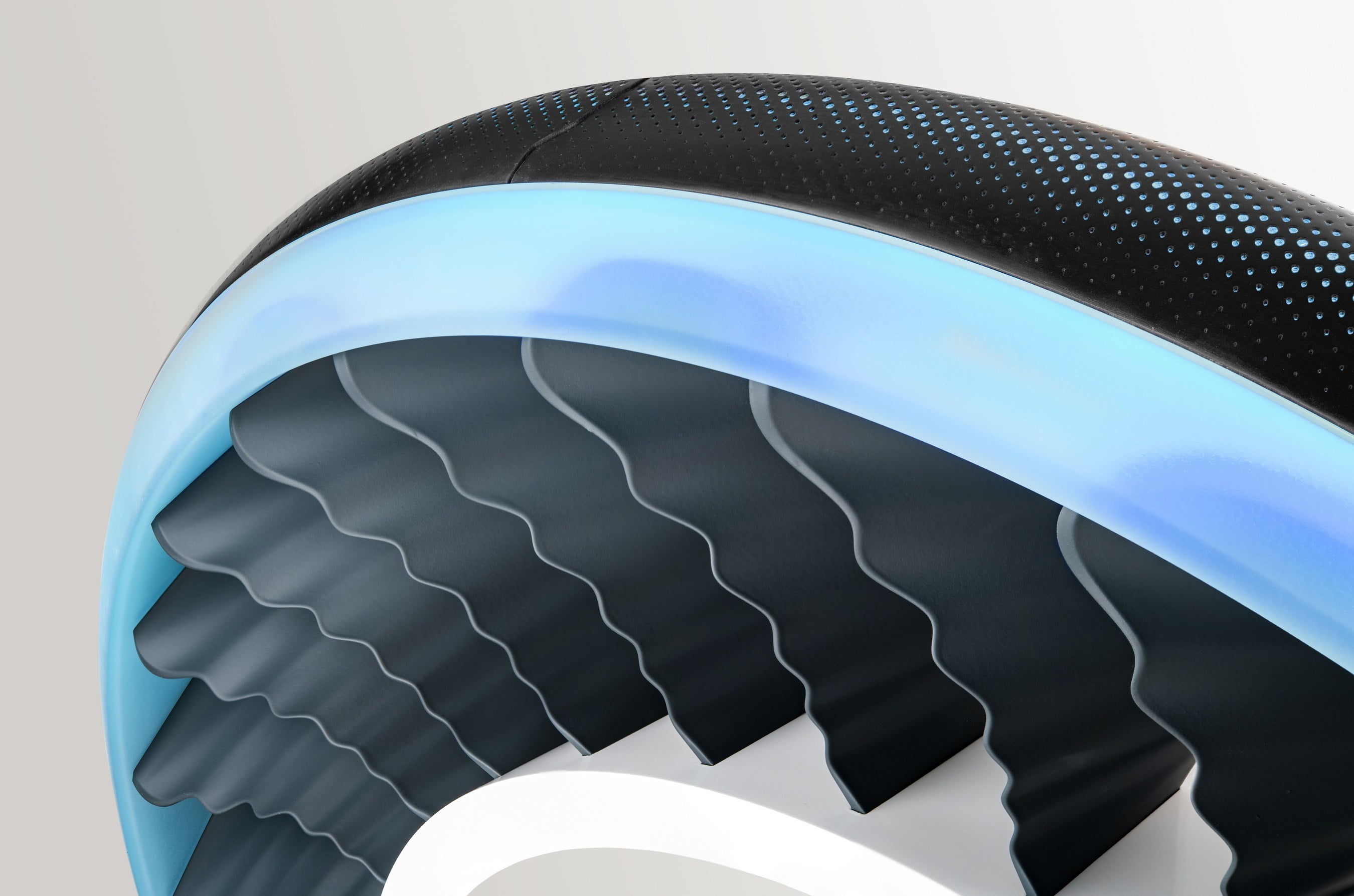 De nouveaux pneus Goodyear peuvent se développer dans les vis pour des machines volantes