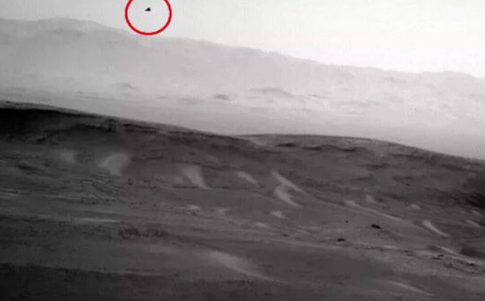 Curiosity is on the Ground. Ufologists have accused NASA of fraud because of pictures from Mars