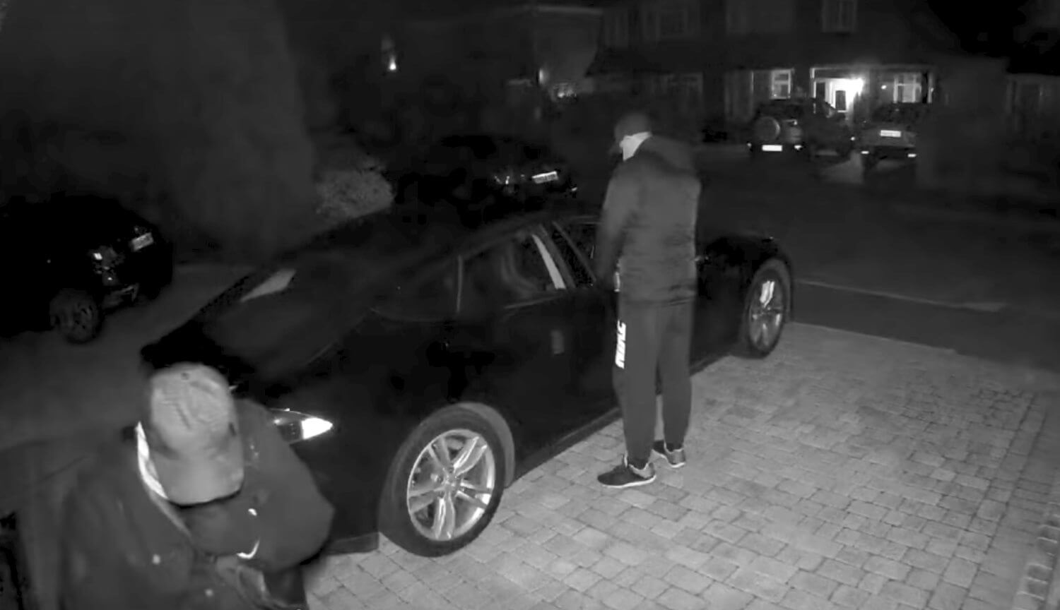 #video | araba Tesla yardımcı suçluları yakalamak?