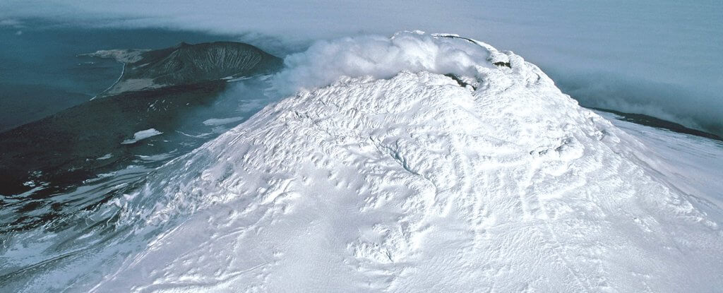 Antartide stata scoperta molto rara vista del vulcano. Qual è la sua particolarità?