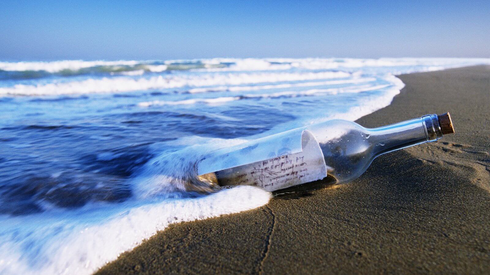 How much can float a message in a bottle if to throw it into the ocean?