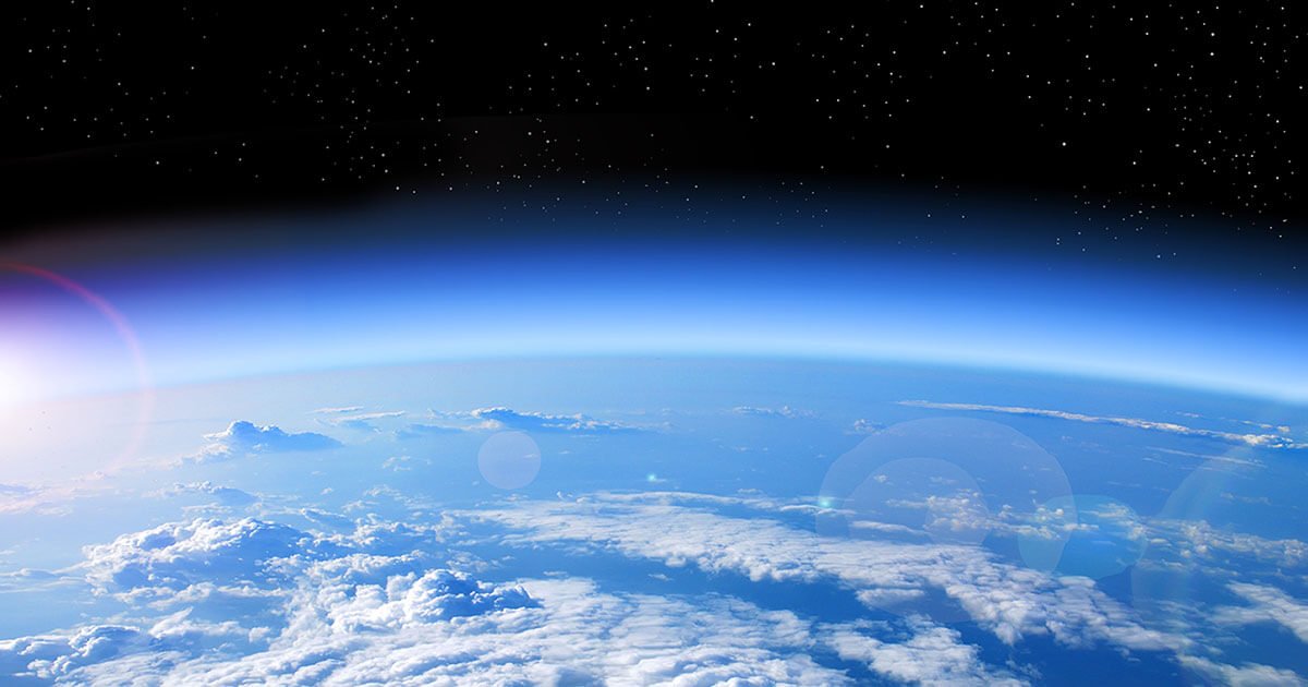 Ozonhullet krympet til rekordlave tall