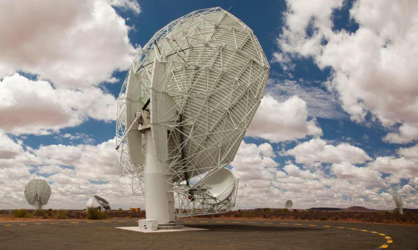 Mystisk radiosignal har undret astronomerne. Måske en ny type af solsystemet