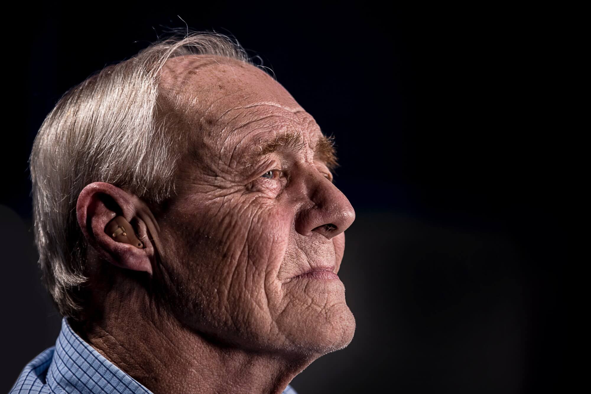 Desarrolló el método de tratamiento de la sordera mediante la restauración de las células auditivas