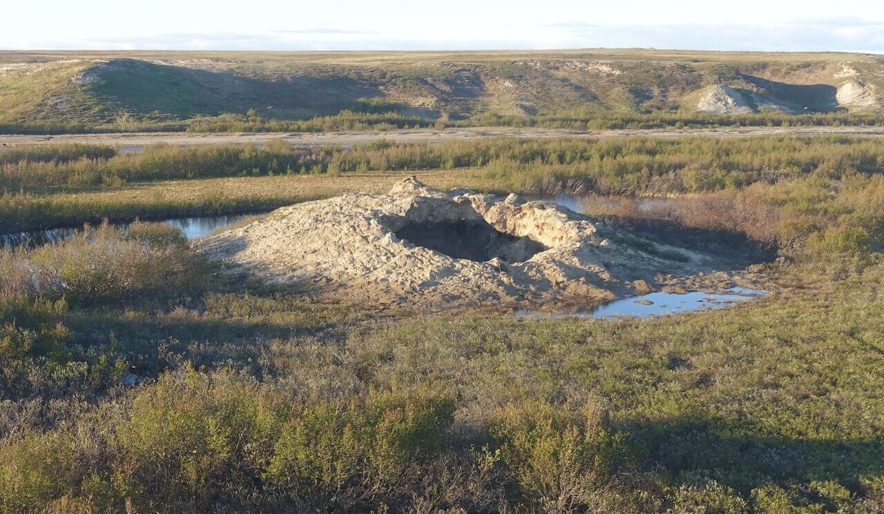 Trouver la cause de l'apparition de mystérieux cratère en Sibérie